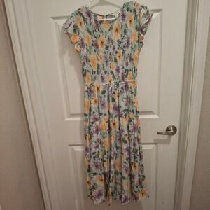 New By the River Floral Smocked Tiered Midi Dress Women's Size L Green Purple